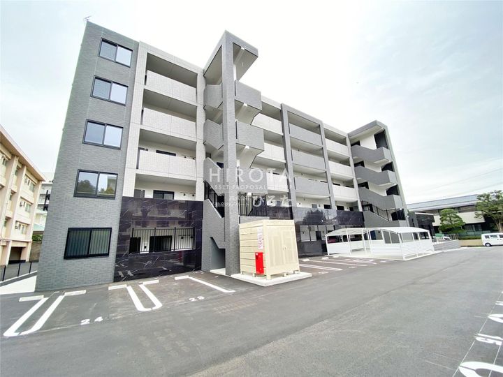 CITRUS TREEの外観