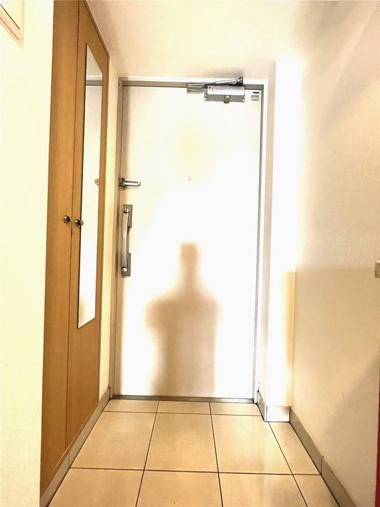 No.65 クロッシングタワーの玄関
