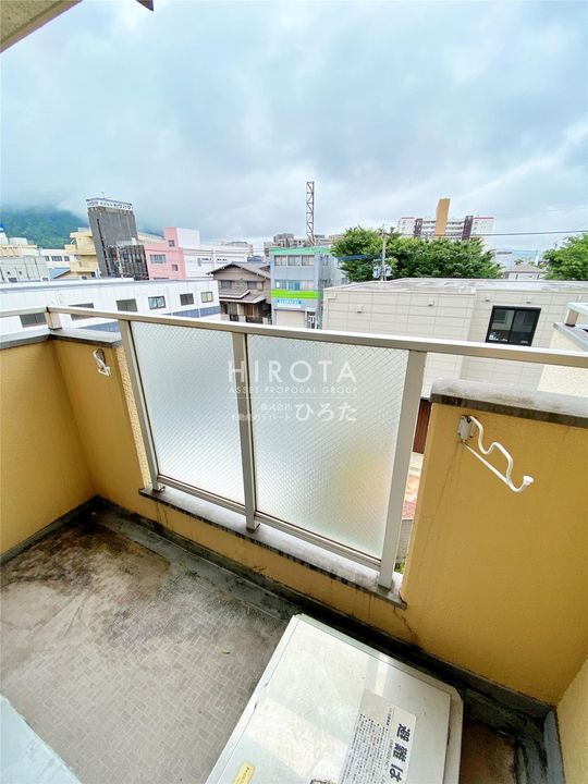 キャステール片野の内装