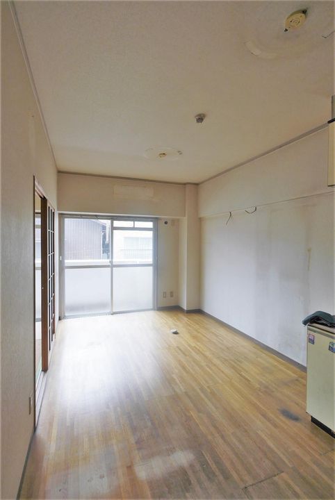 足立インターハイツの内装