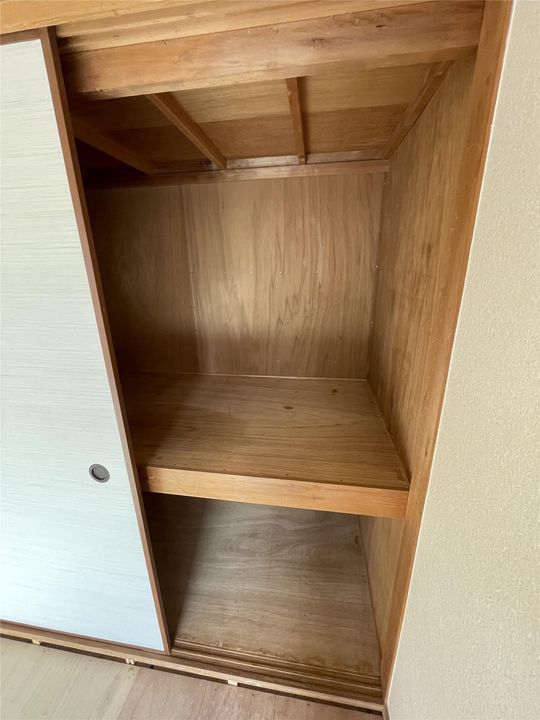 足立インターハイツの内装