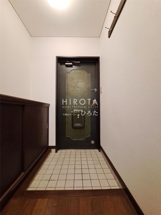 霧ヶ丘芙陽グランドマンションの玄関