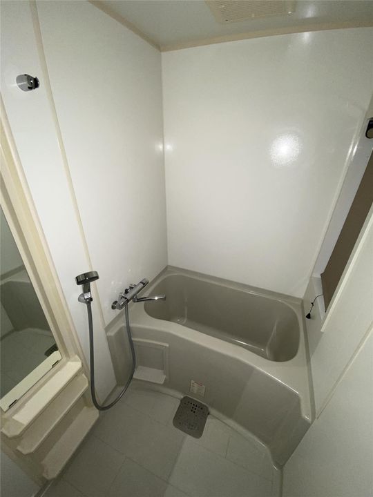 フリーエントUTの風呂