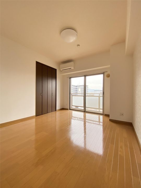 フリーエントUTの内装