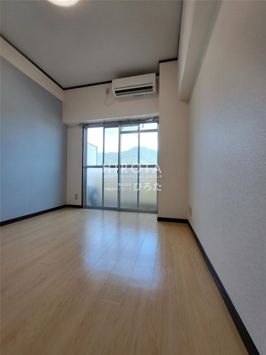 エヴァグレース小倉Ⅰの内装