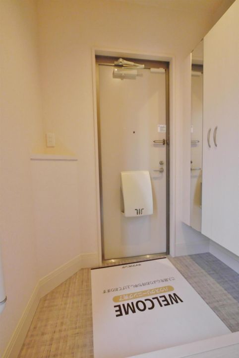 D-room城野駅 C棟の玄関
