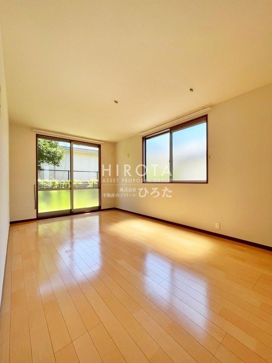 ウィステリアⅡの内装