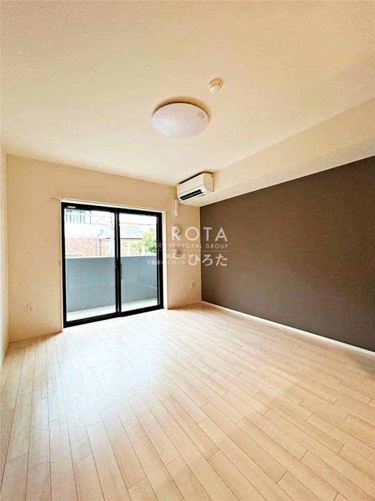 CITRUS TREEの内装