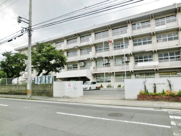 ニューライフ園田の周辺