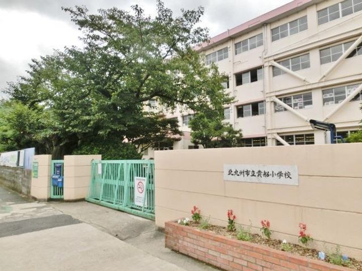 パークシャトーの周辺