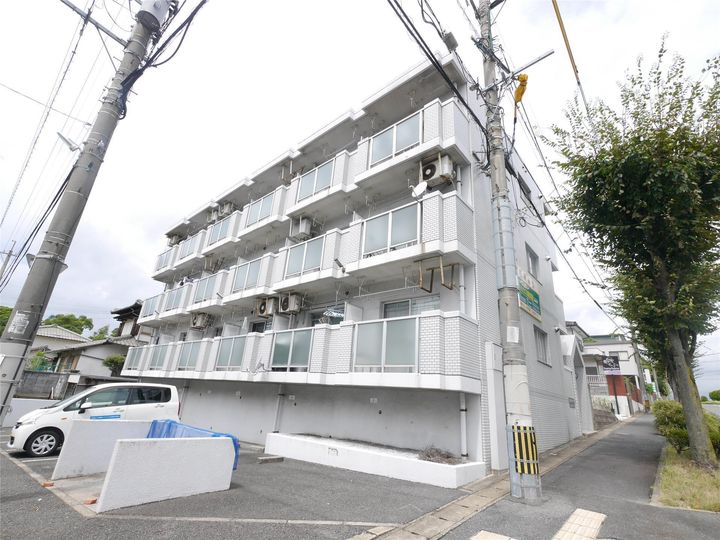 シャトレ永犬丸の外観