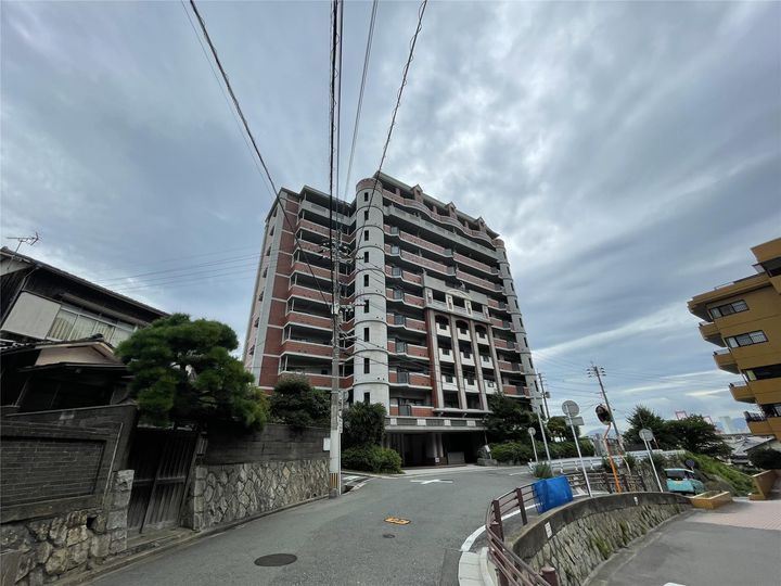 パラシオ高塔の外観