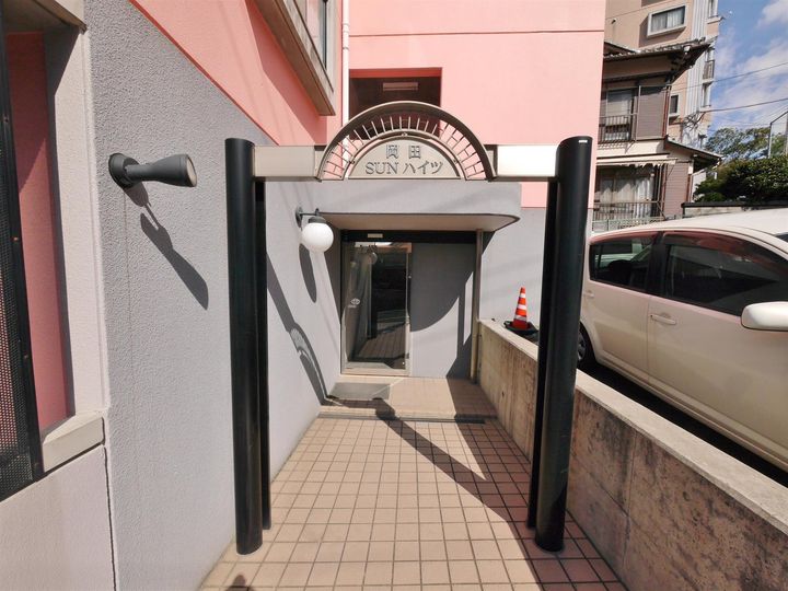 SUNハイツ岡田の外観