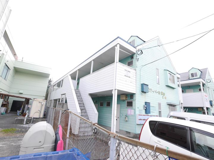 シティベール陣山C棟の外観