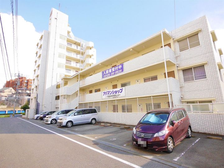 ライオンズマンション青山第3の外観