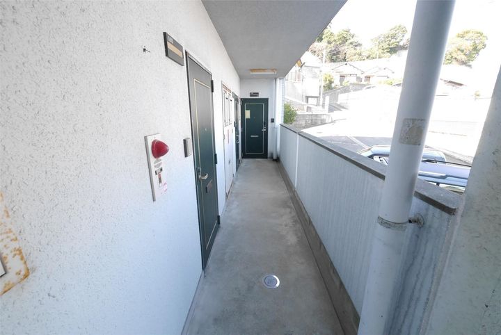 PLEAST西川頭B棟の外観