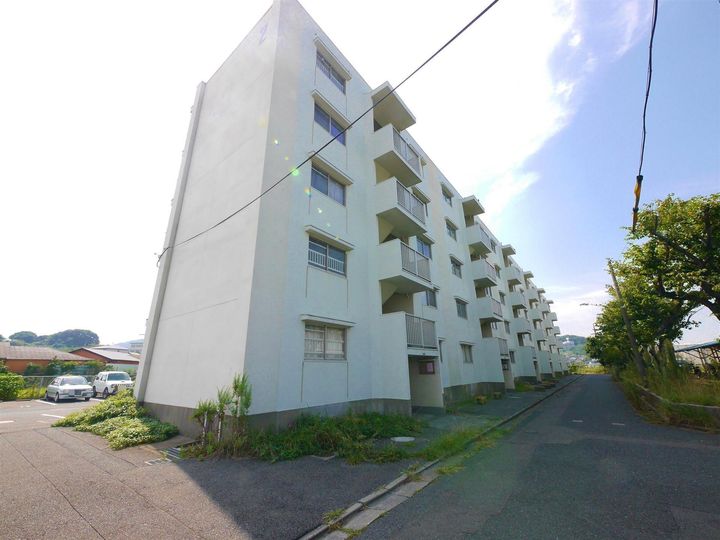 ビレッジハウス若松2号棟の外観