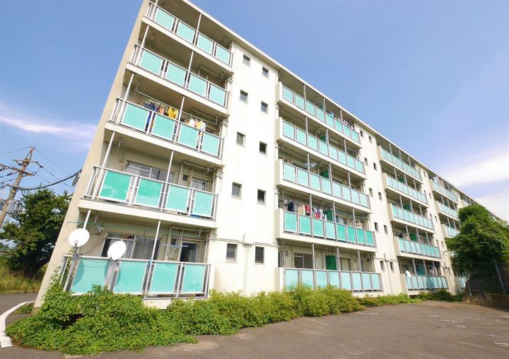 ビレッジハウス若松2号棟の外観