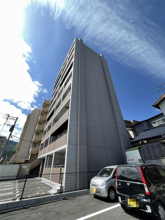YSP八幡の外観
