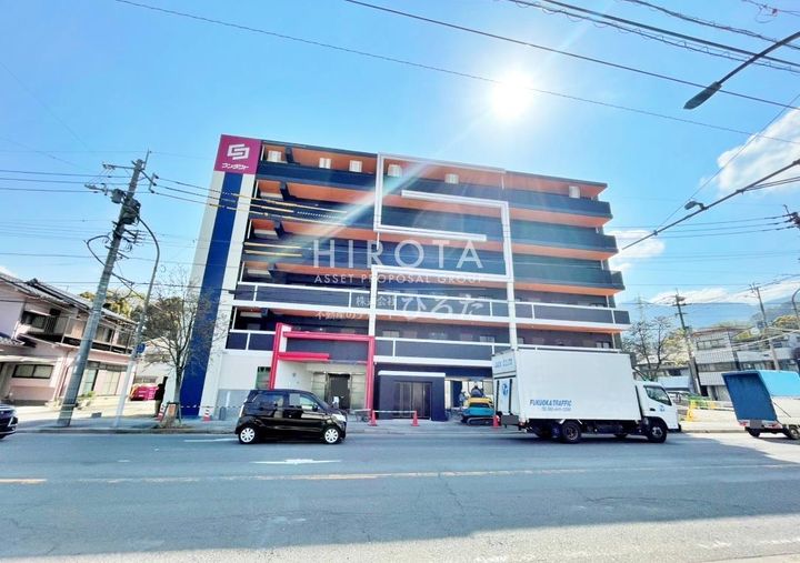 コンダクトレジデンスJINYAMAの外観