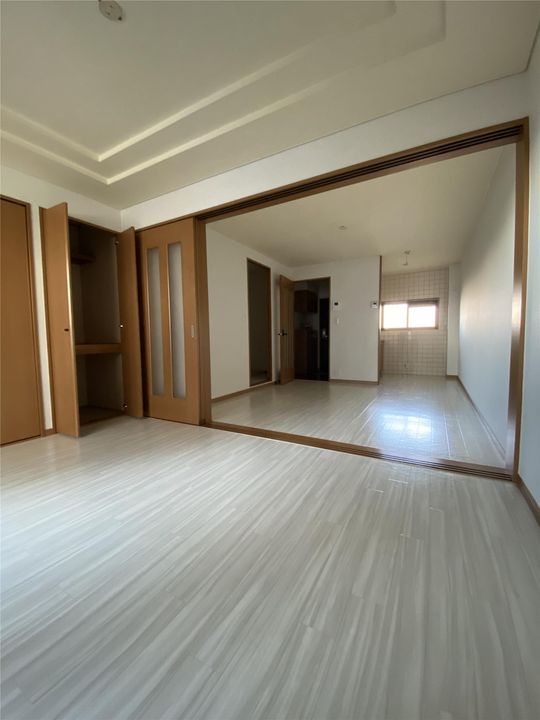 センチュリオン黒崎の内装