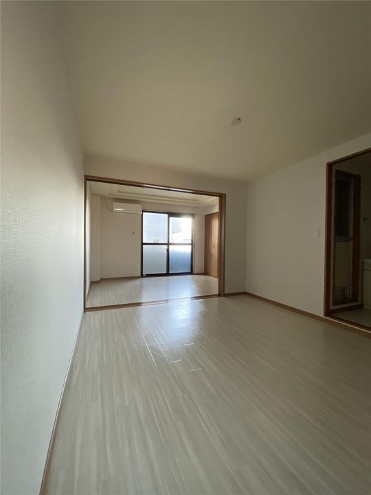 センチュリオン黒崎の内装