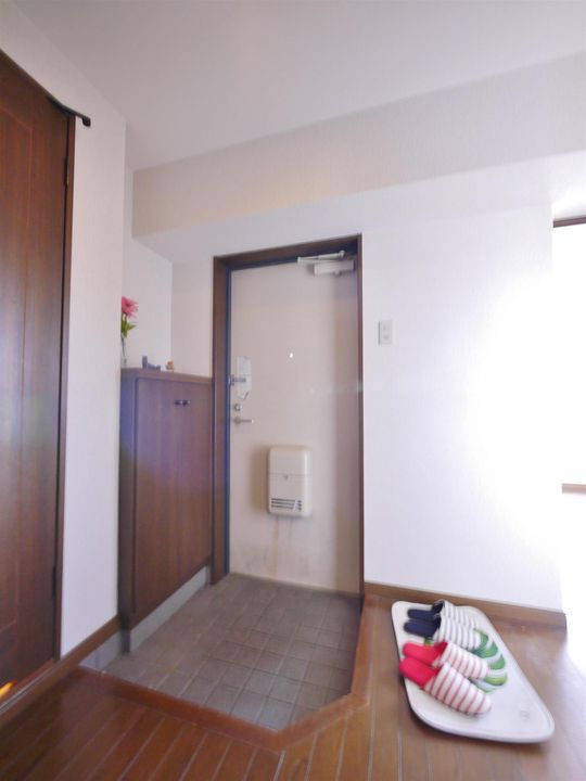 サンヒルズ八千代の玄関