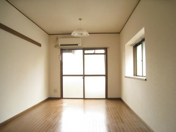 コンドミニアム青山の内装