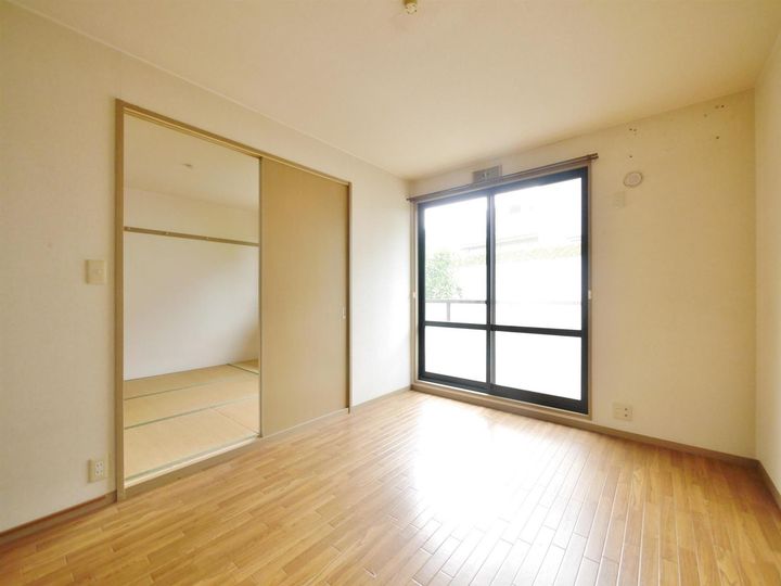 アルテール陣原の内装