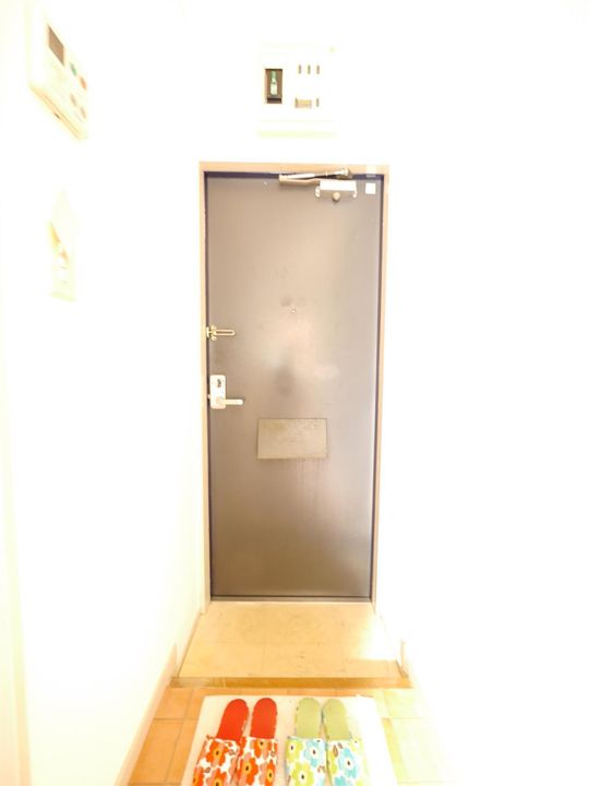 アイディールの玄関