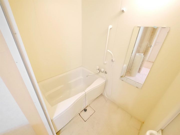 メゾンドポラリスの風呂