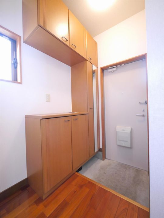 コーポ山本(東川頭町)の玄関