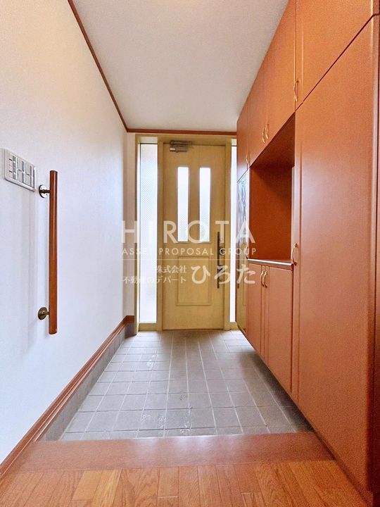 福岡県北九州市八幡西区さつき台1丁目(一戸建)の賃貸物件の玄関