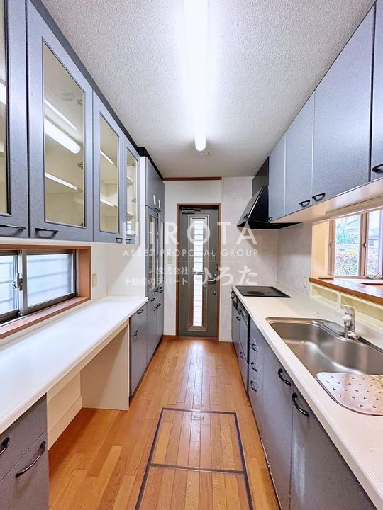 福岡県北九州市八幡西区さつき台1丁目(一戸建)の賃貸物件のキッチン