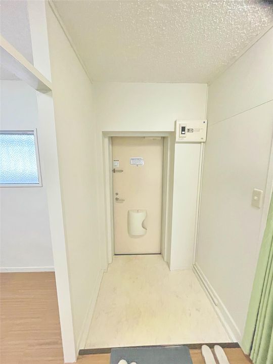 オアシス大谷の玄関