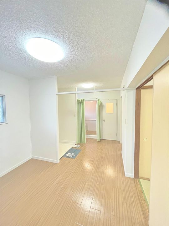 オアシス大谷の内装