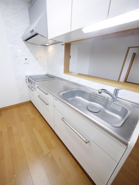 ラ・フォンテ青山のキッチン