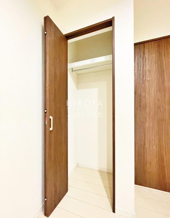 レヴァレント黒崎の内装