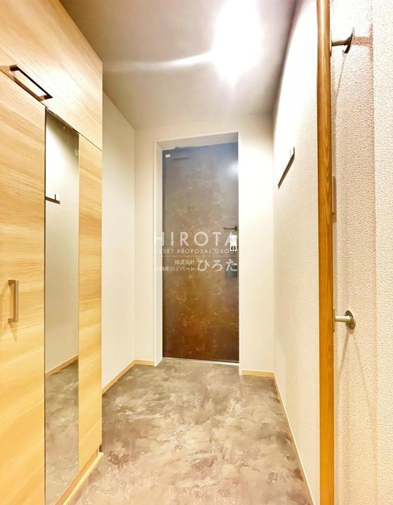 シャーメゾン西鳴水の玄関