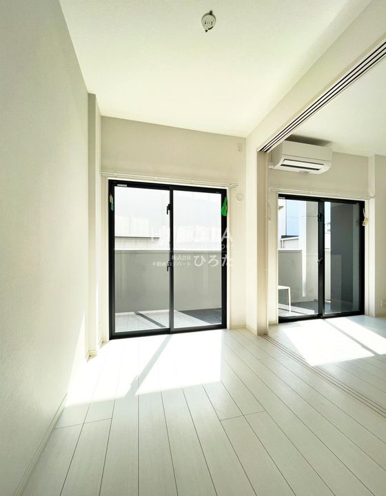 コンダクトレジデンスJINYAMAの内装