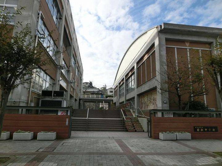 シーサイドヒルズの周辺