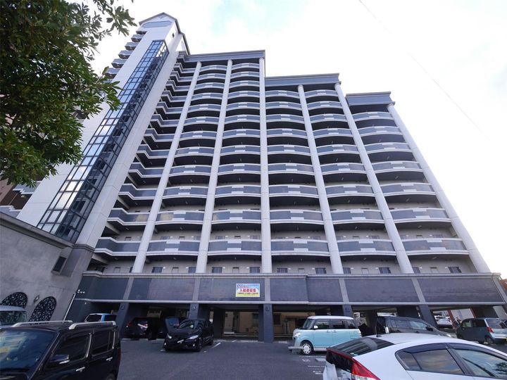 アリビオ八幡の外観