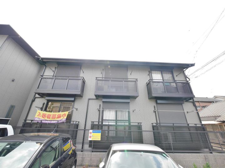 モンレーヴの外観