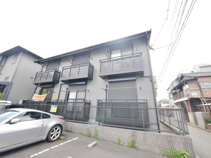 モンレーヴの外観