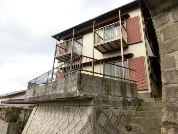 日の出コーポの外観