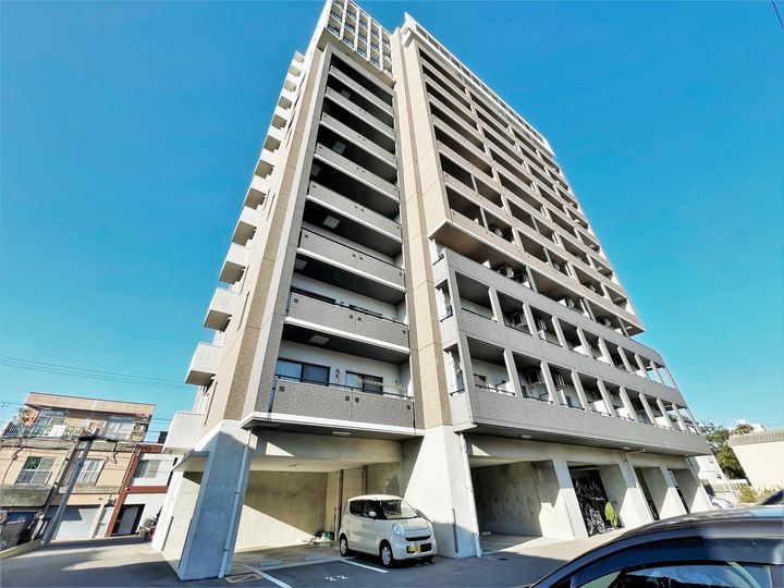 THE SQUARE・Grand Residenceの外観