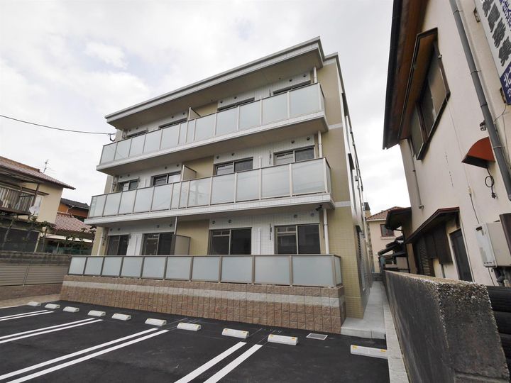 ステラZENの外観