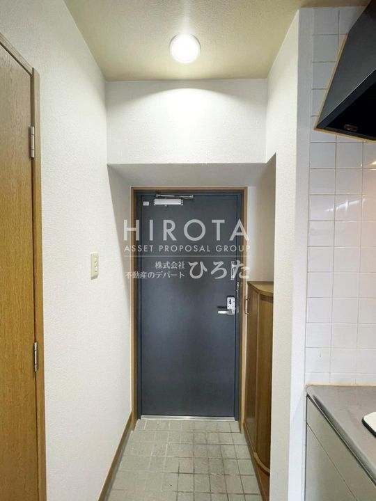 ピエドラブランカ西本町の玄関