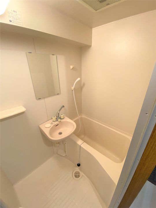 KMマンション八幡駅前Ⅱの風呂