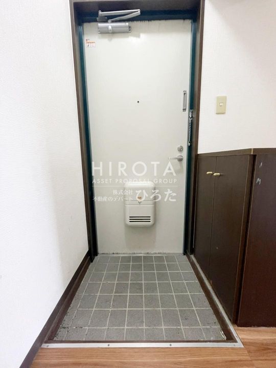 サニーベール前田の玄関